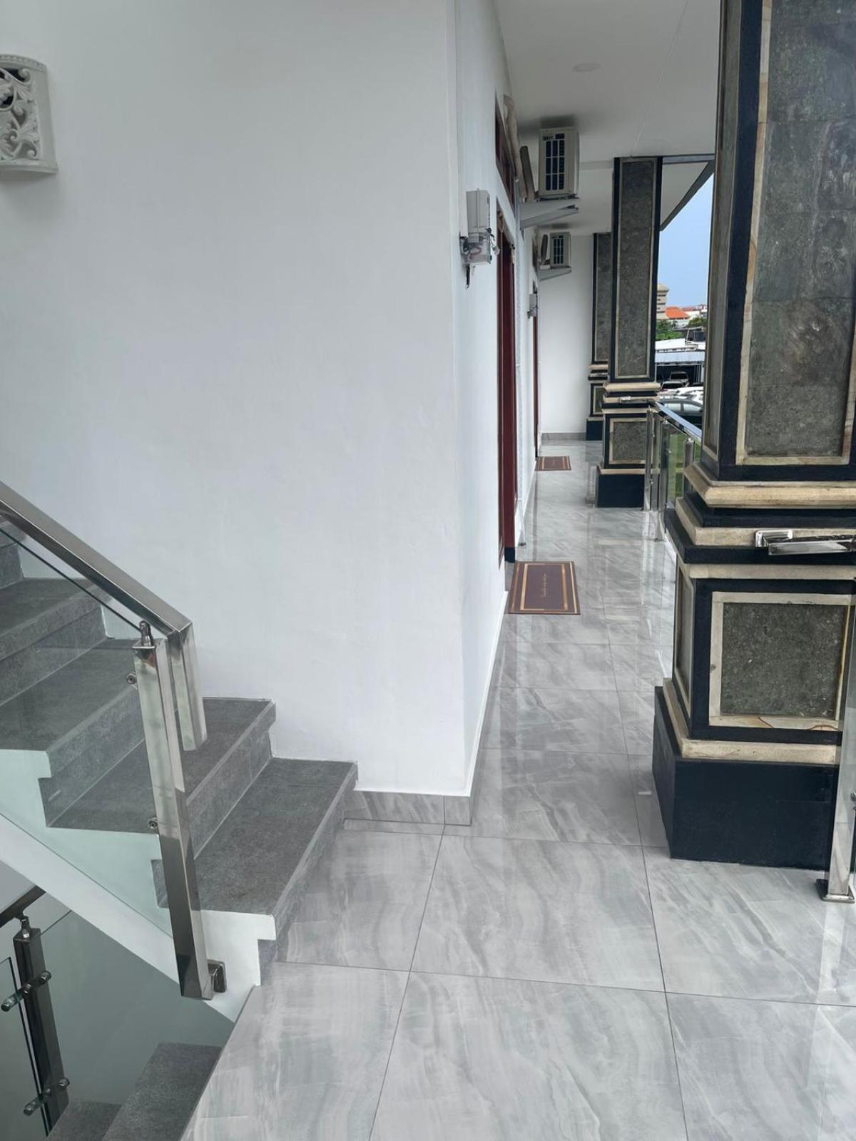 Shin In Bali Hotel Kuta  Ngoại thất bức ảnh
